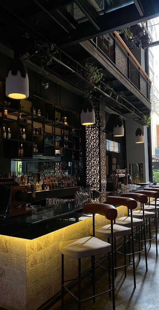 Cafe AMKA Interior