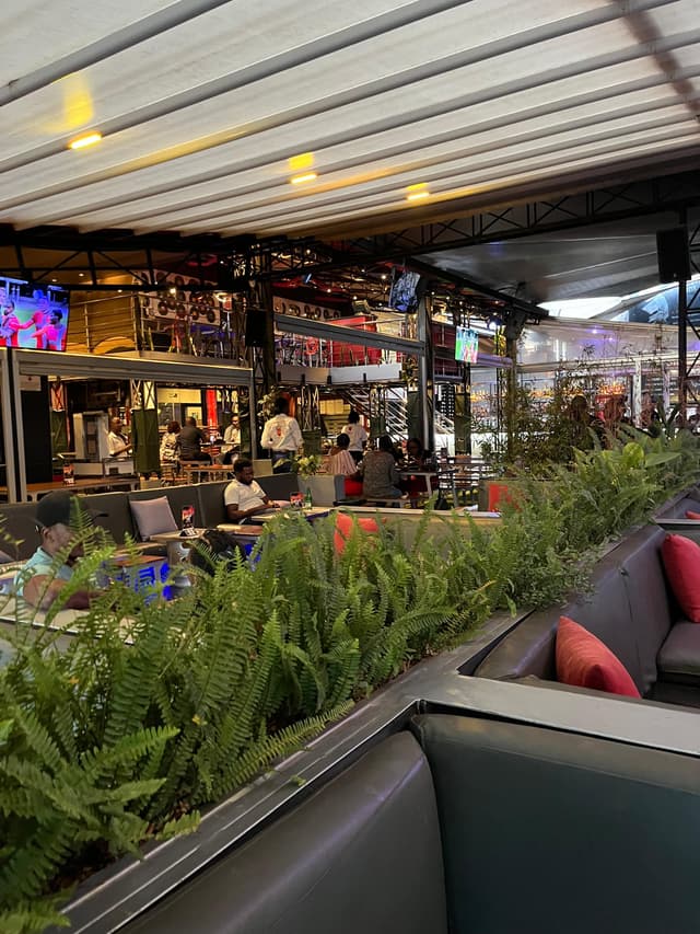 Brew Bistro Interior