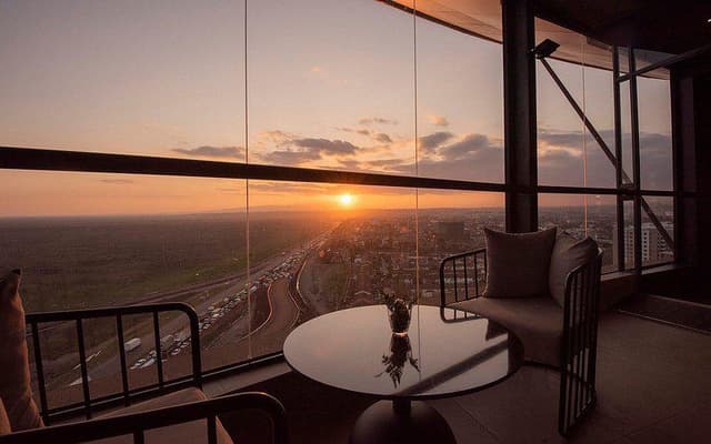 Fifteen Rooftop Views