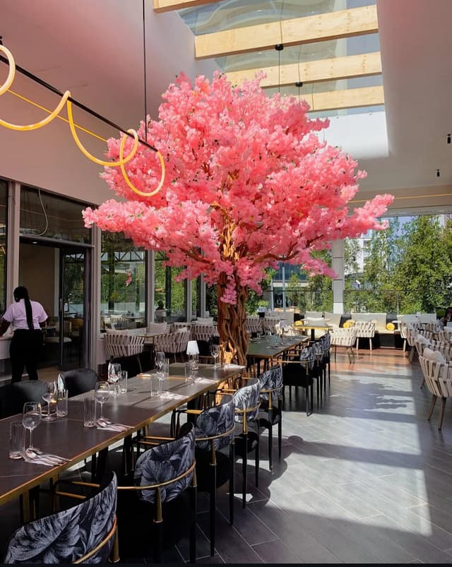 Summer Lounge Interior 3