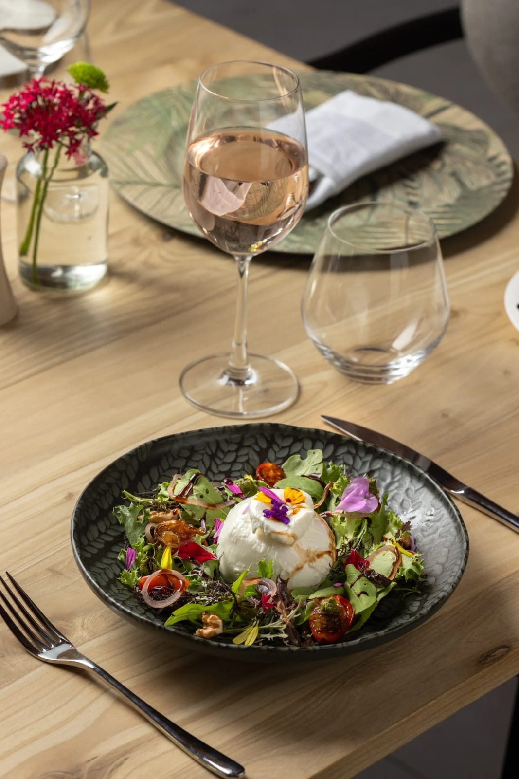 Royal 58 burrata salad rose