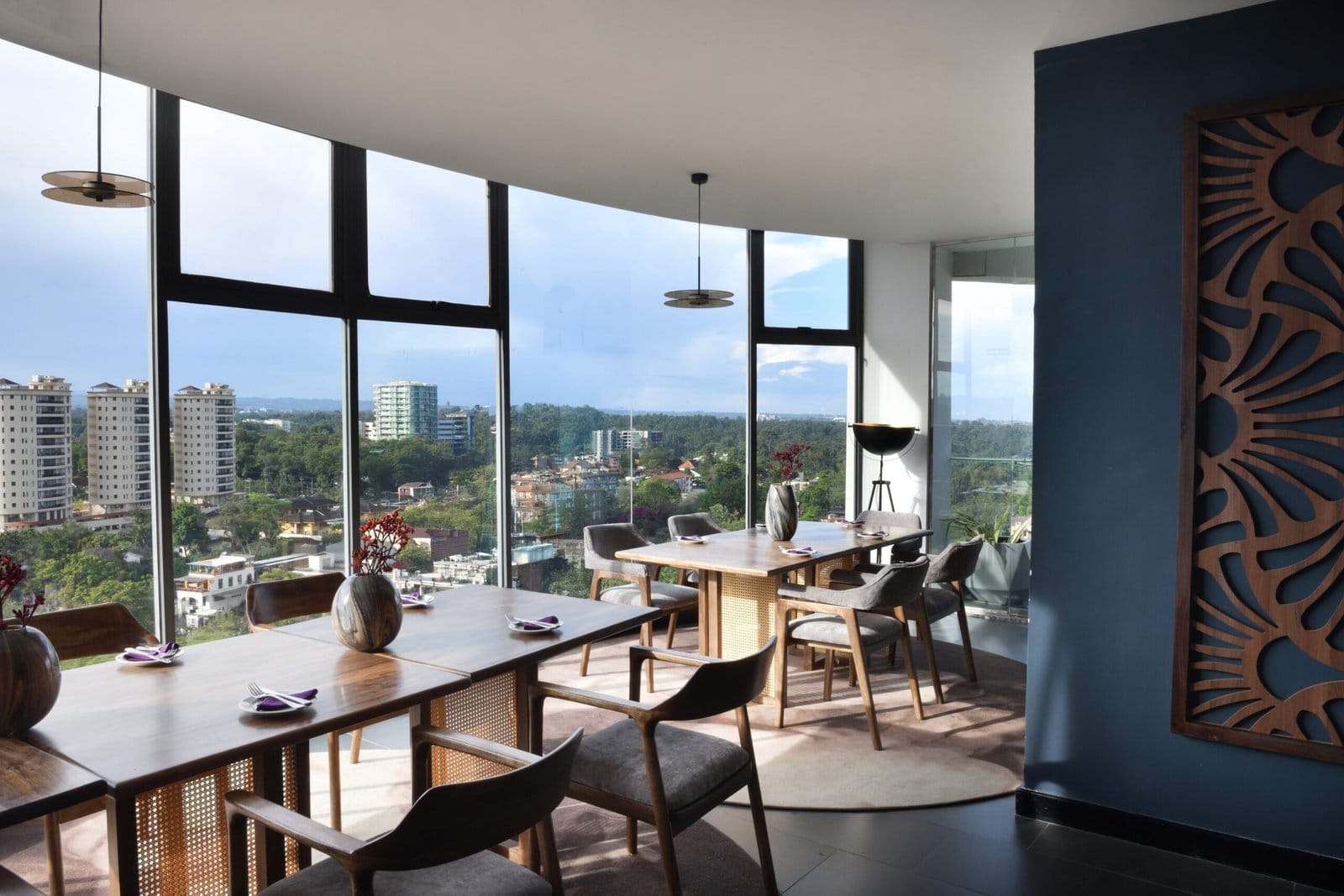Trunk & Tandoor window tables over Westlands